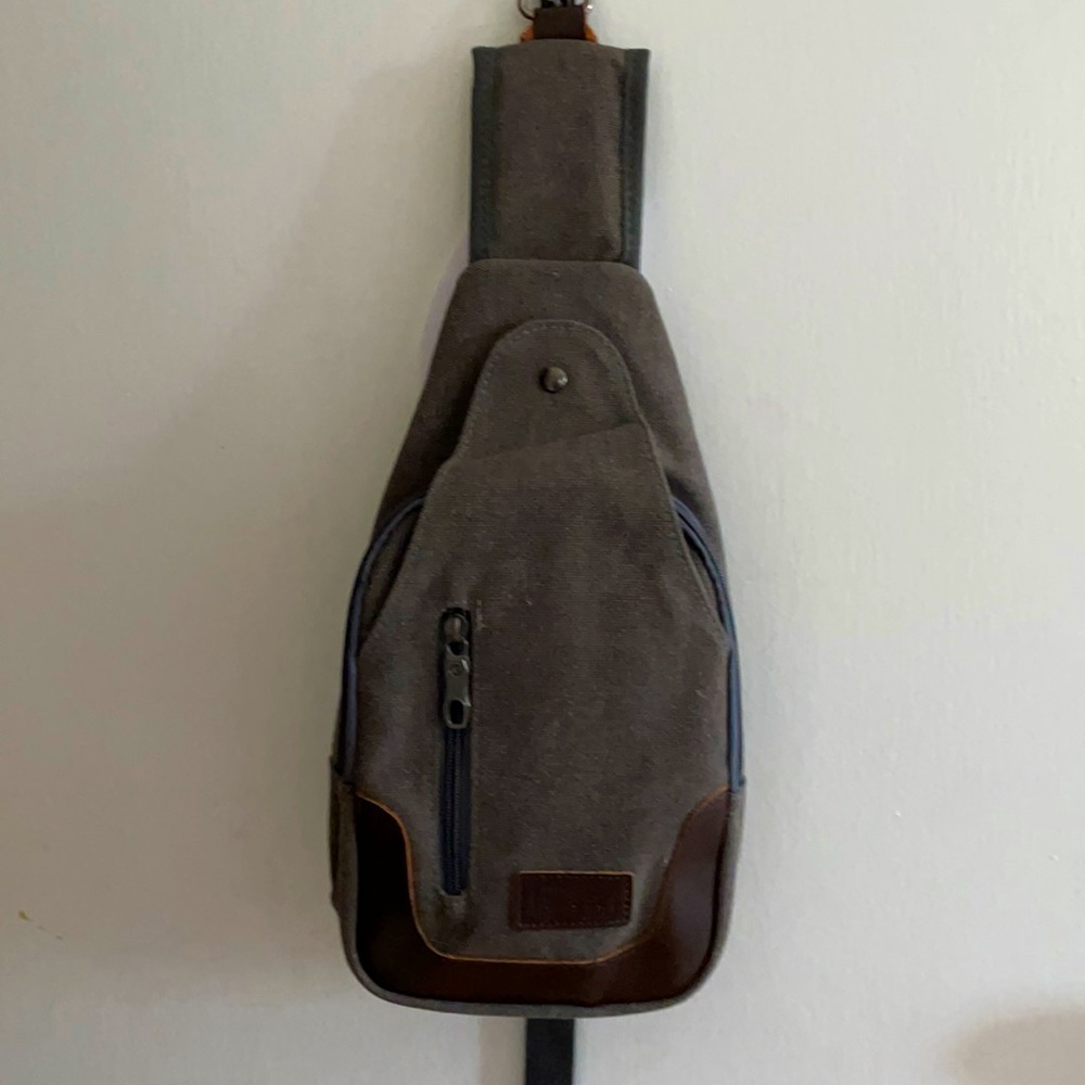 Cross body bag | brand new